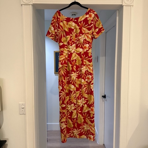 Rum Runner Vintage 100% Silk Red Hawaiian Floral Wrap Midi Dress Sz 10 Cruise - Picture 6 of 11